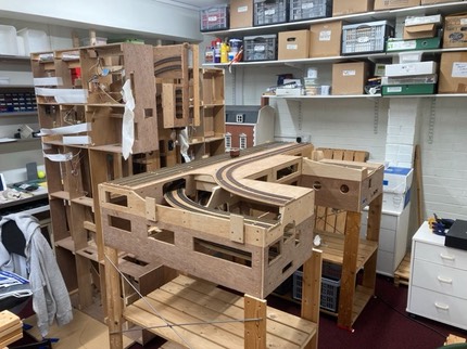 Garage Railway 2023-10-A Medium